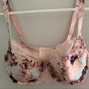 Cacique bra 36DDD